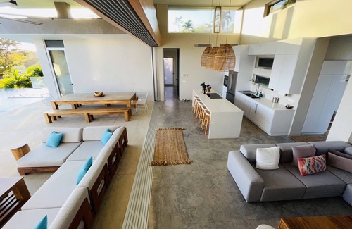 Black Beauty Villa | When dreams come true at Costa Rican Coast
