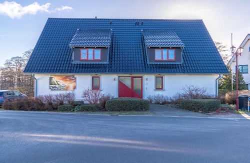 Buschvitz Apartamento | Whg 1 "Schwalbennest" casa de vacaciones en el "Boddenufer" Buschvitz