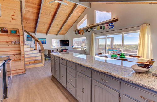 Bayshore Casa | Fun Ocean Front Home en una playa de arena en Waldport, Oregon! ¡NOCHE LIBRE!