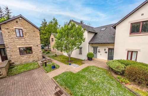 Berrier Casa | Whisk Away Cottage