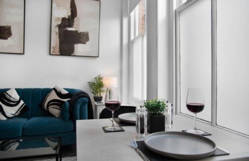 Pontrilas Apartamento | WhiskAwayStays Foregate Studio No 2