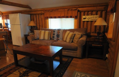 West Yellowstone Cabina | Acogedor y adorable, en Ciudad de conveniencia