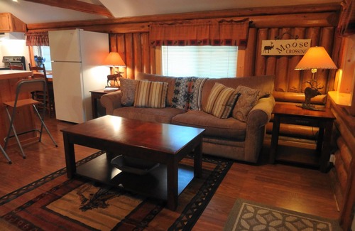 West Yellowstone Cabina | Acogedor y adorable, en Ciudad de conveniencia