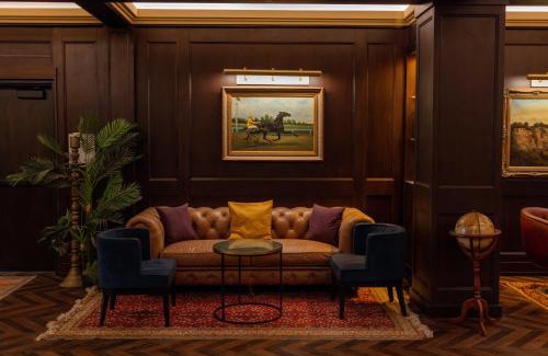 Hollywood Hotel | Whisky Hotel