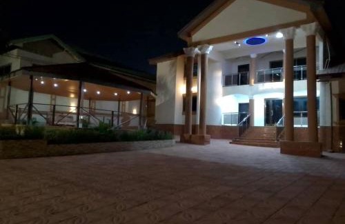 Accra Apartamento | Whispering Hearts Guest House