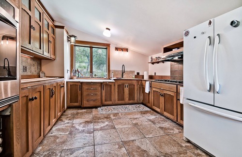 Eureka Springs Casa | Whispering Hollow in Eureka Springs