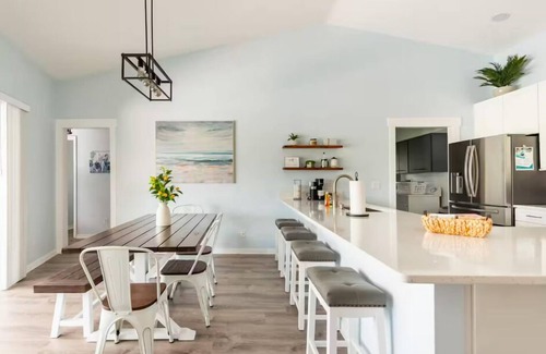 Pebble Beach Casa | Whispering Palms - Private heated pool and hot tub