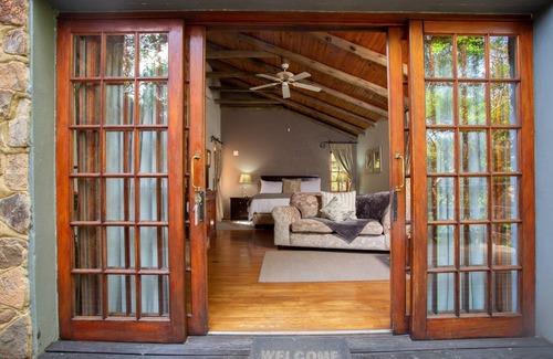 Magaliesberg Casa | Whispering Pines Country Estate