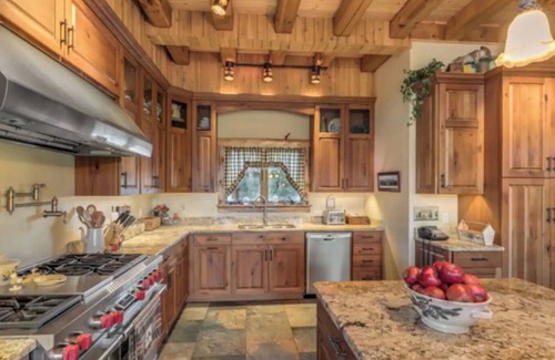 Jay Casa | Whispering Pines Lodge - Near Whiteface Mtn, Lake Placid