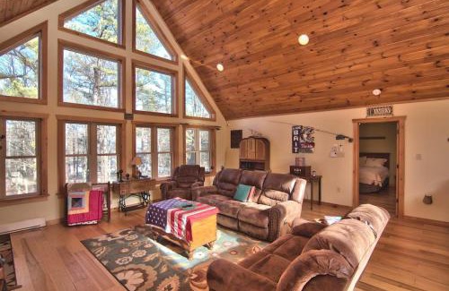 Albrightsville Casa | Whispering Pines Retreat