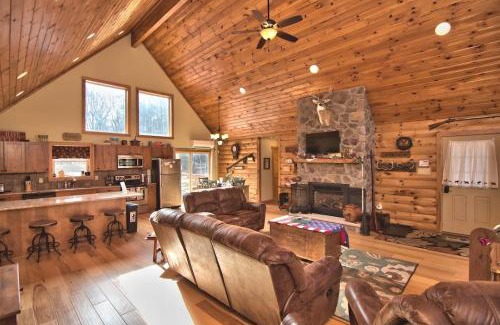 Albrightsville Casa | Whispering Pines Retreat