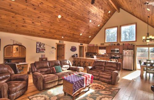 Albrightsville Casa | Whispering Pines Retreat