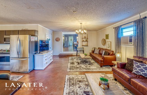 Harrison Casa | Whispering Pines Retreat Minutes to the Buffalo National River!