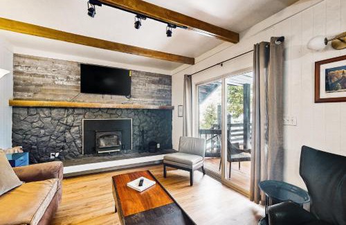 Fish Camp Casa | Whispering Trees
