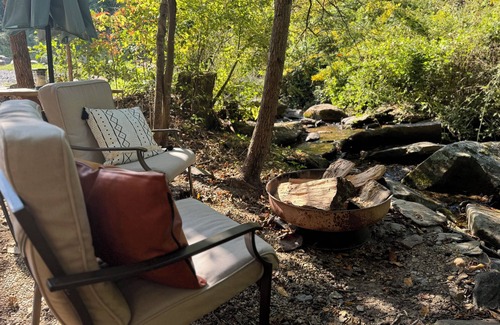 Cosby Apartamento | Whispering Waters: Dome Getaway