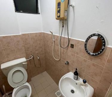 Bukit Baru Apartamento | Whispering Woods 3 ROOMS & NETFLIX by EZYROOM MELAKA