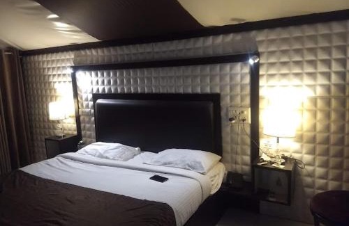 Lonavala Complejo | Whispering Woods Resort