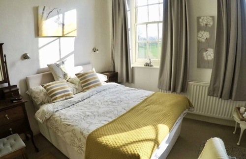 Quedgeley Casa | Whitchurch Farm Guesthouse