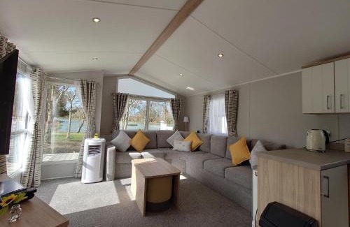 White Cross Complejo | White Acre's Holiday Park, 602 Sycamore Forest