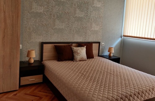 Kazanlak Apartamento | White Apartment