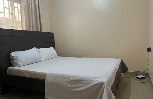 Kampala Apartamento | White Ash 1 Berdroom Apartment