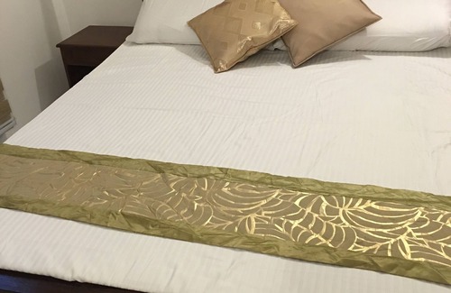 Colombo Casa | White Avenue
