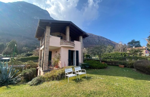 Oliveto Lario Apartamento | White Beach House - App 2