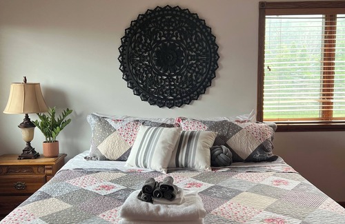 North Canton Otro | White Birch Getaway is a perfect place to gather with family and friends!