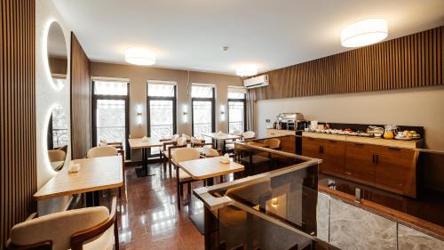 Baku Hotel | White Breeze Hotel
