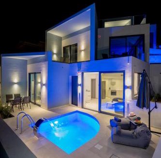 Porto Rafti Apartamento | White Cliff Luxury Suites