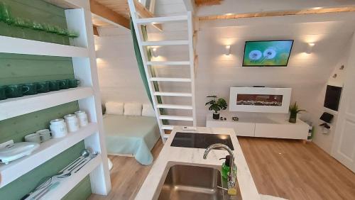 Nea Propontida Chalet De Esquí | White DIAMOND in Chalkidiki