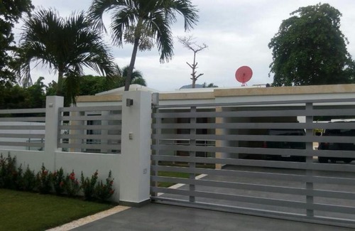 Costambar Casa | White House Mansion