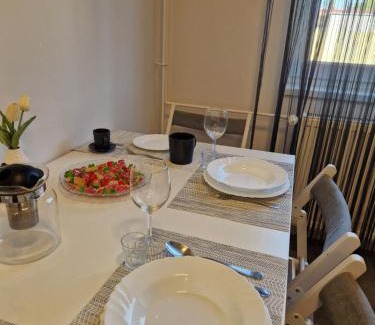 Erzsebetfalva Apartamento | White House Apartman Budapest