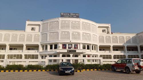 Jhajjar Casa | White House Country Inn By PEARL Luxury Hotel In Jhajjar