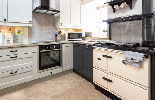 Golspie Cabaña | White House - UKC6895