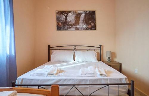 Limnos Casa | White lilies the house of gourmet flavours