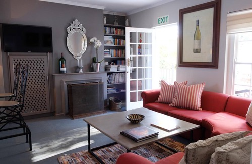 Constantia Casa | White Lodge Constantia Guest House