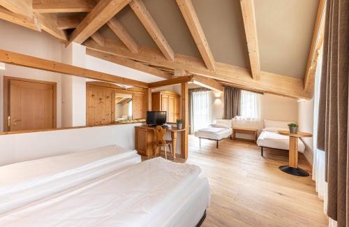 Transacqua Hotel | WHITE MOSS GARNì