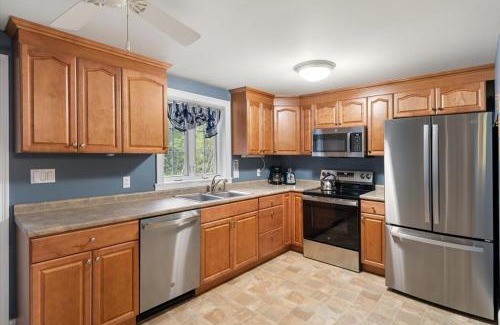 North Woodstock Apartamento | White Mountain Escape - Apartment at Wellriver