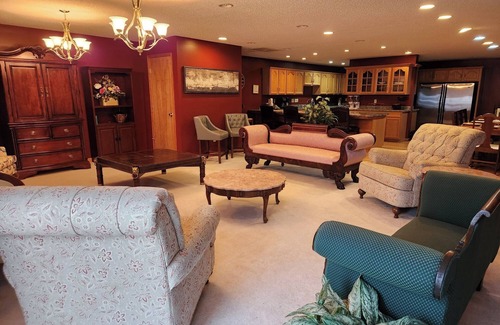 Green Valley Apartamento | Private and Spacious Suite 'A'