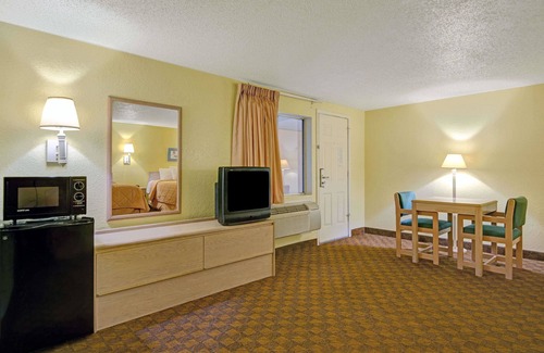 Rio Vista Hotel | White Rock Inn