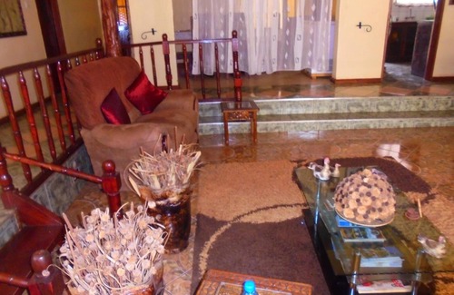 Livingstone Cabina | White Rose Lodge