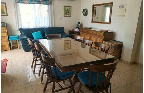 Universal Villa | White Rose Villa