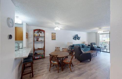 Kahaluu Bay Apartamento | White Sands Resort #108