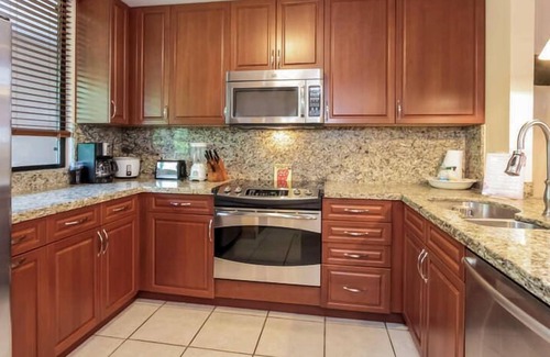Kahaluu Bay Condominio | White Sands Village #206