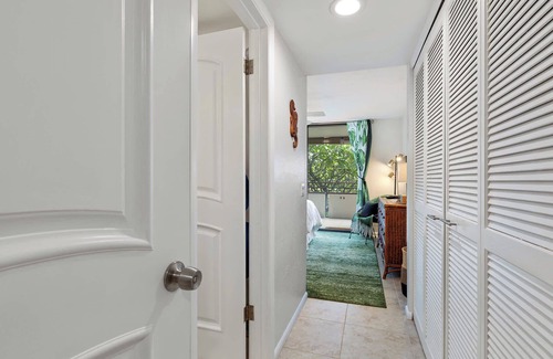 Kahaluu Bay Condominio | White Sands Village Oceanfront