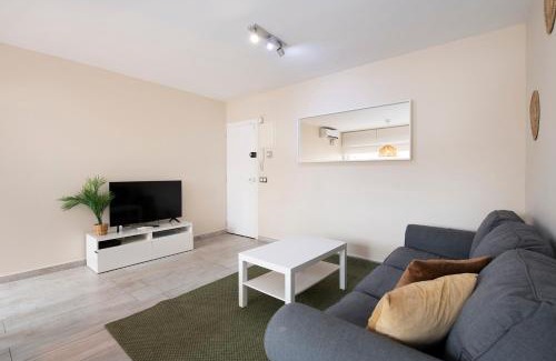 Castelldefels Apartamento | White Sea by Seasidehomes