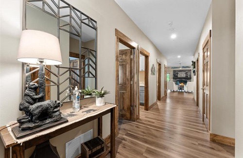 Table Rock Casa | White Tail Summit- Sleeps 16 home