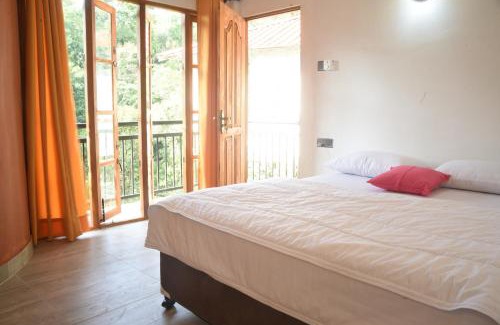 Kithulgala Hotel | White Villa Kitulgala