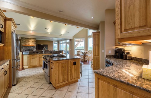 Whitefish Casa | WHITEFISH Large Luxury home, near GNP, near Downtown Whitefish